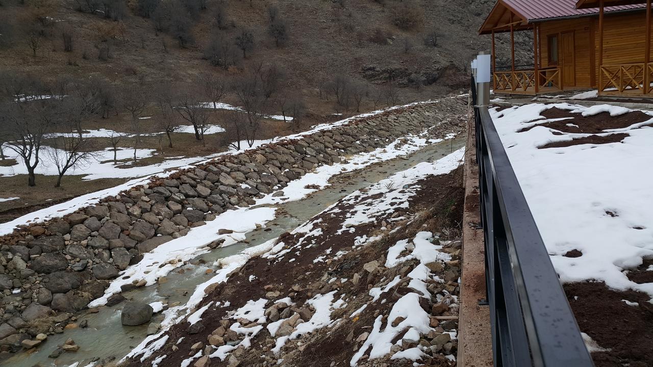 Karsi Bahce 호텔 Sebinkarahisar 외부 사진
